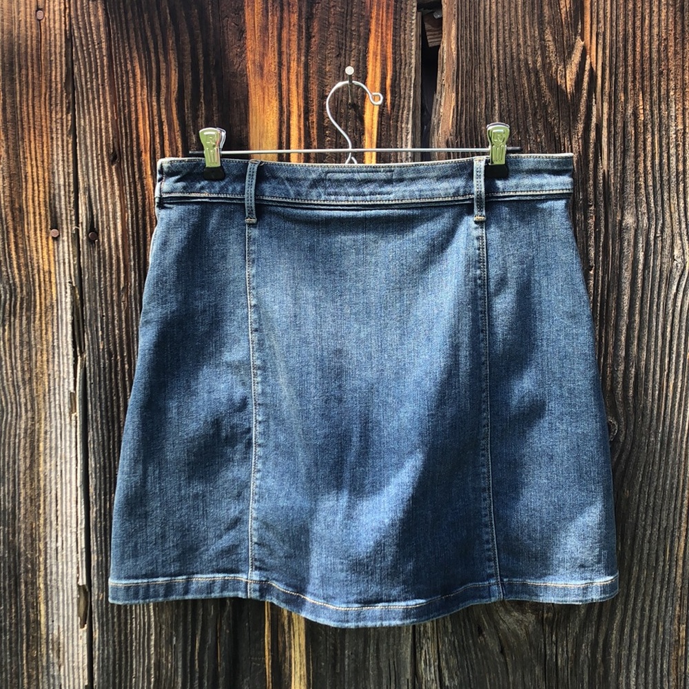 Denim Skirt by Vince Camuto - Picture 2 of 4